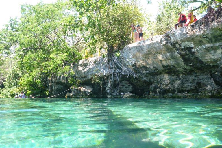 DAY TRIP FROM PLAYA DEL CARMEN – SWIMMING IN CENOTE CRISTALINO